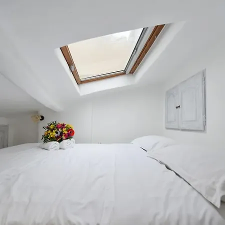 Le Petit Bateau - New Cosy/charming Studio/mezzanine For 3 - Ac/wifi Apartmán *
