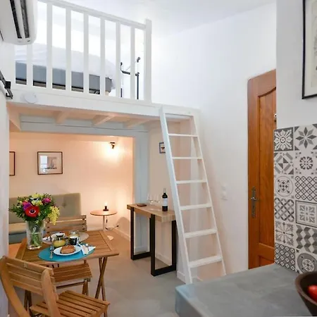 Le Petit Bateau - New Cosy/charming Studio/mezzanine For 3 - Ac/wifi 아파트 앙티브