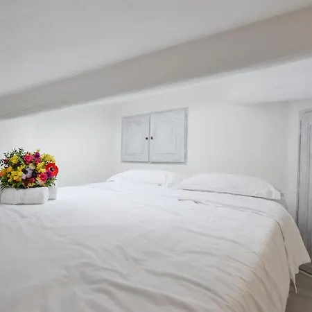 Apartmán Le Petit Bateau - New Cosy/charming Studio/mezzanine For 3 - Ac/wifi *